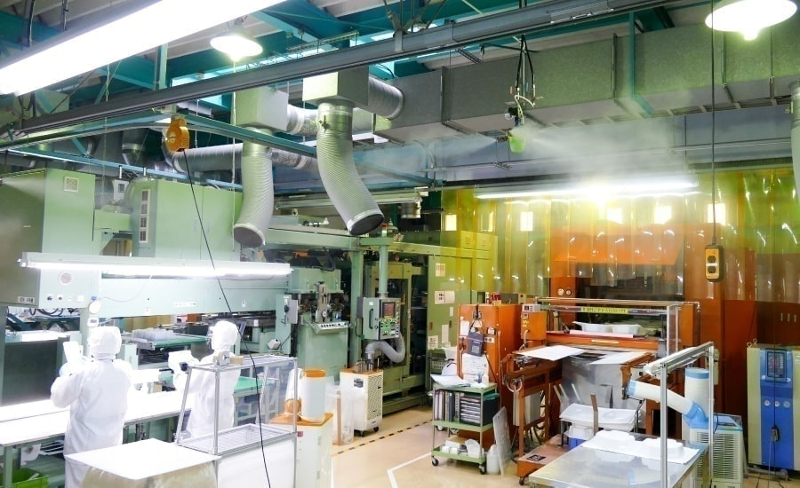 plasticsheet_slide4.jpg
