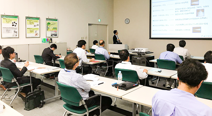 貴社業界における最新の事例や、他業界で実施され効果的だった手法など、現場改善のヒントを持ち帰りいただきます