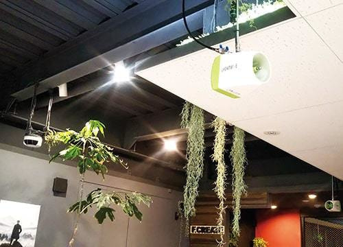 加湿現場写真4_蒸気加湿から水噴霧加湿（ドライフォグミスト加湿）への切替えでCO2削減・脱炭素・省エネを加速