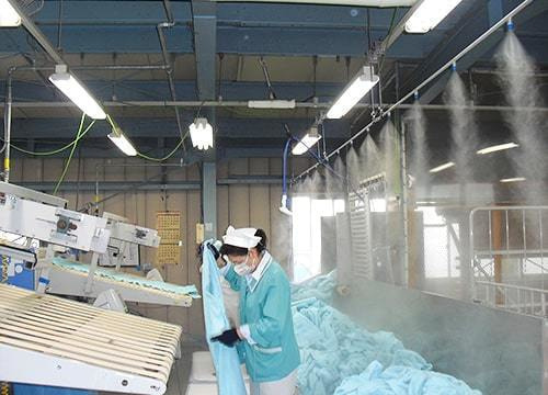 加湿現場写真7_蒸気加湿から水噴霧加湿（ドライフォグミスト加湿）への切替えでCO2削減・脱炭素・省エネを加速