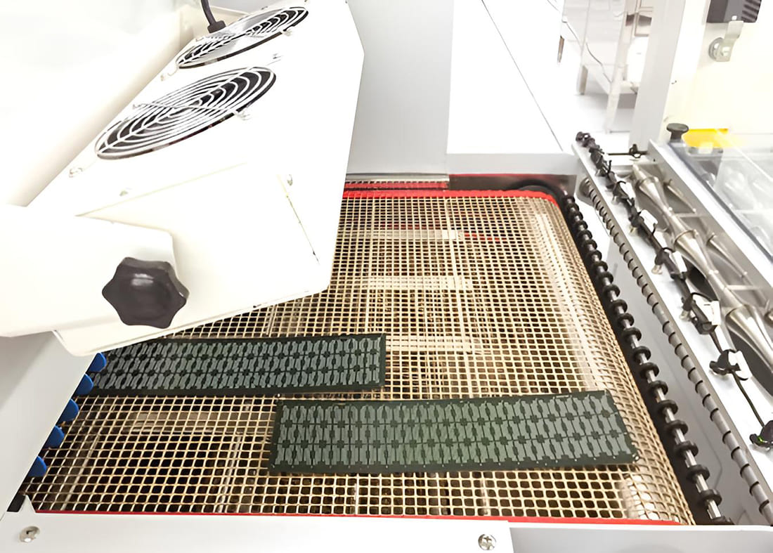 Electronics, Surface Mount, Humidification